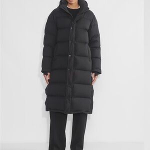 Aritzia Super Puff Long